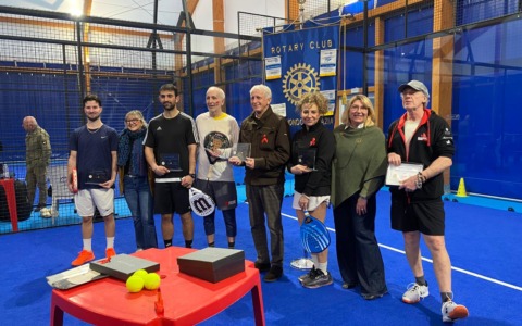 Torneo  di Padel benefico: raccolti 500 euro