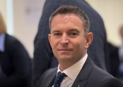 «Difendere lavoro e produzione a Rho e in Lombardia”, l’onorevole Cecchetti presenta una interrogazione sulla Teva