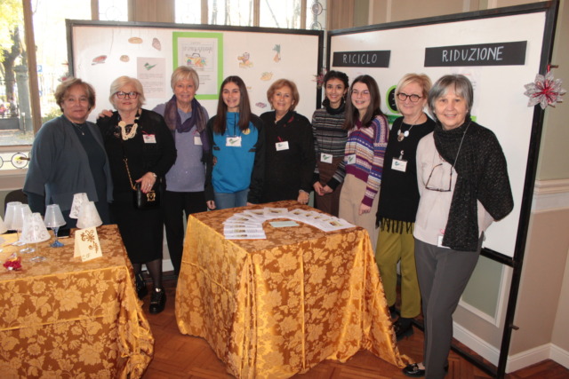 Un incontro e un annullo filatelico per i 30 anni del Cif