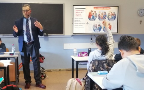 La scuola media Sant’Ambrogio riconosciuta come istituto più sicuro della Lombardia