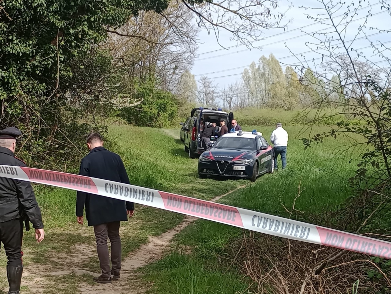 35enne trovato morto: carabinieri indagano sulla causa del decesso