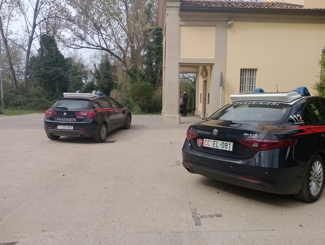 23enne trovato senza vita nei campi: nessun segno di violenza sul corpo