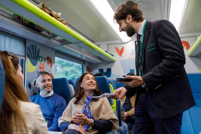 Trenord cerca nuovi capitreno: come inviare la propria candidatura