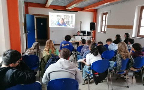Grande partecipazione degli studenti al «Silent reading party»