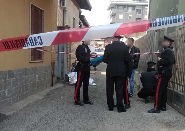 Dramma in città, 80enne muore dopo essersi sparato