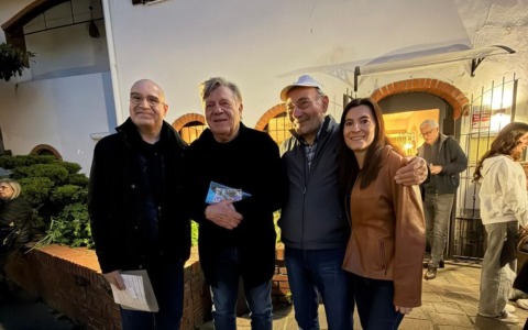 La scrittrice Marcela Rodríguez ricordata  da Beppe Carletti  dei Nomadi