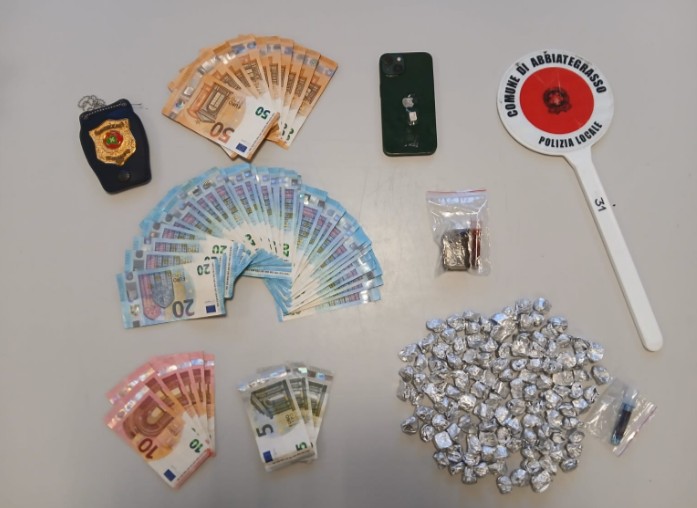 Arrestato uno spacciatore 19enne dalla Polizia Locale