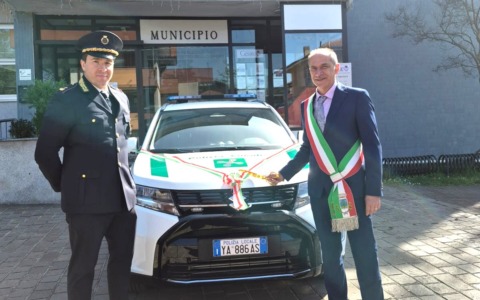 Arriva una nuova vettura per la polizia locale di Cesate