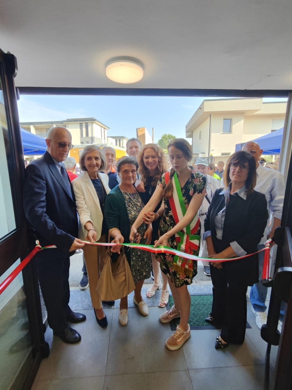 Taglio del nastro per il rinnovato bocciodromo comunale