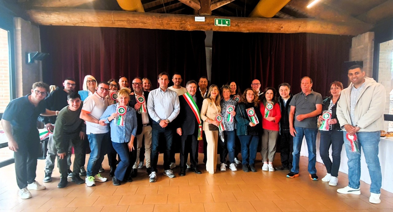 Assago celebra le sue botteghe: volti, storie e identità della comunità