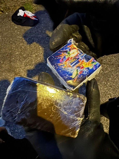 Diciannovenne arrestato per spaccio dopo un inseguimento a piedi in centro