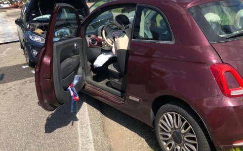 Scontro frontale tra due auto, paura a Castano Primo