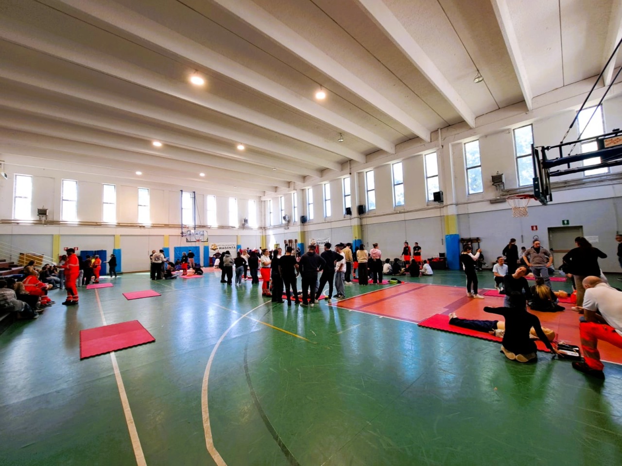 "Salva per essere salvato", 180 studenti in campo per imparare le manovre salvavita
