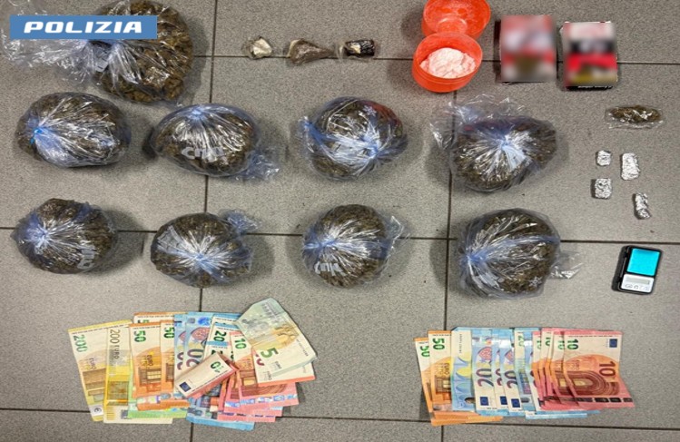 Droga a Milano, tre arresti tra Rozzano e zona Garibaldi