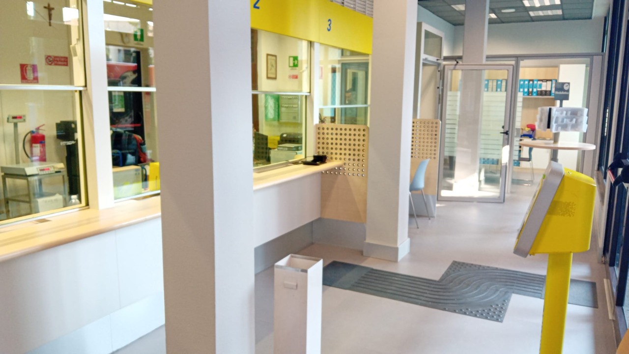 Conclusi i lavori Polis, riaprono le Poste di Arconate