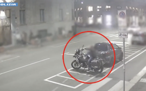 Rubavano moto di alta gamma: coppia di ladri ai domiciliari