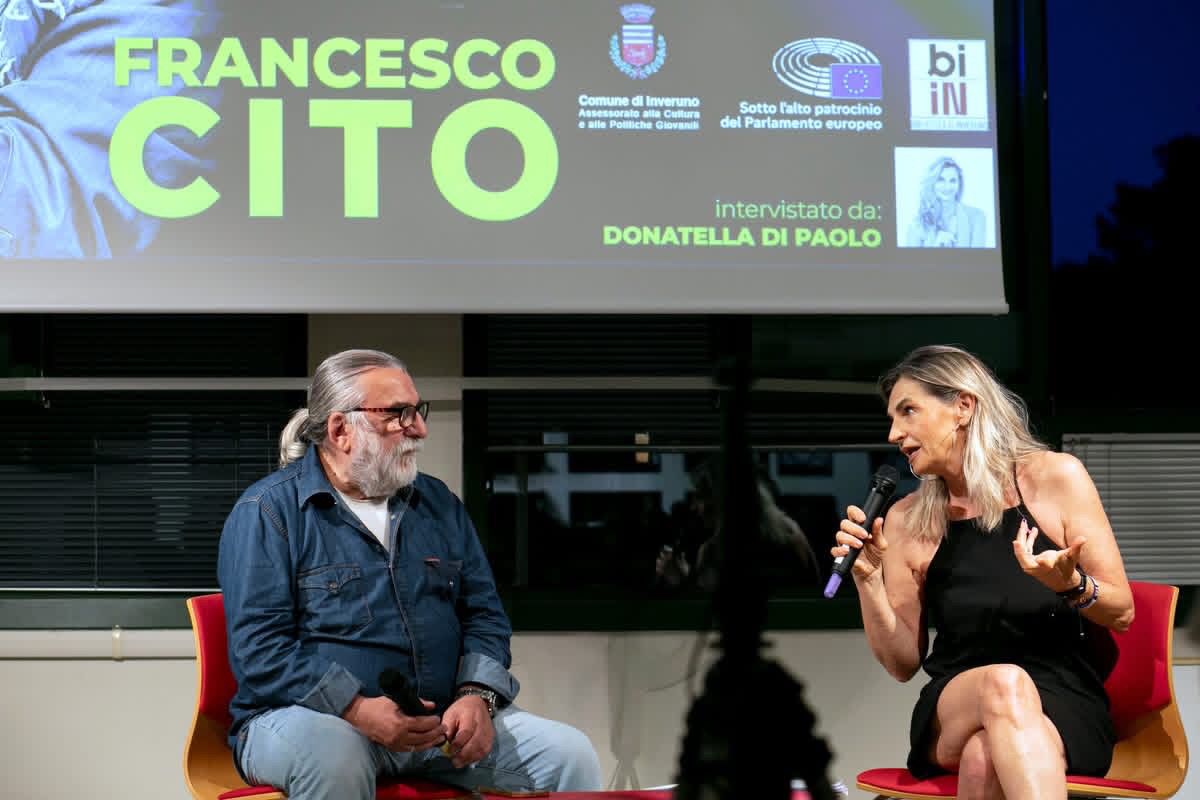 Inver1 Photo Fest chiude con il pieno di pubblico e una lezione di fotografia sul mondo