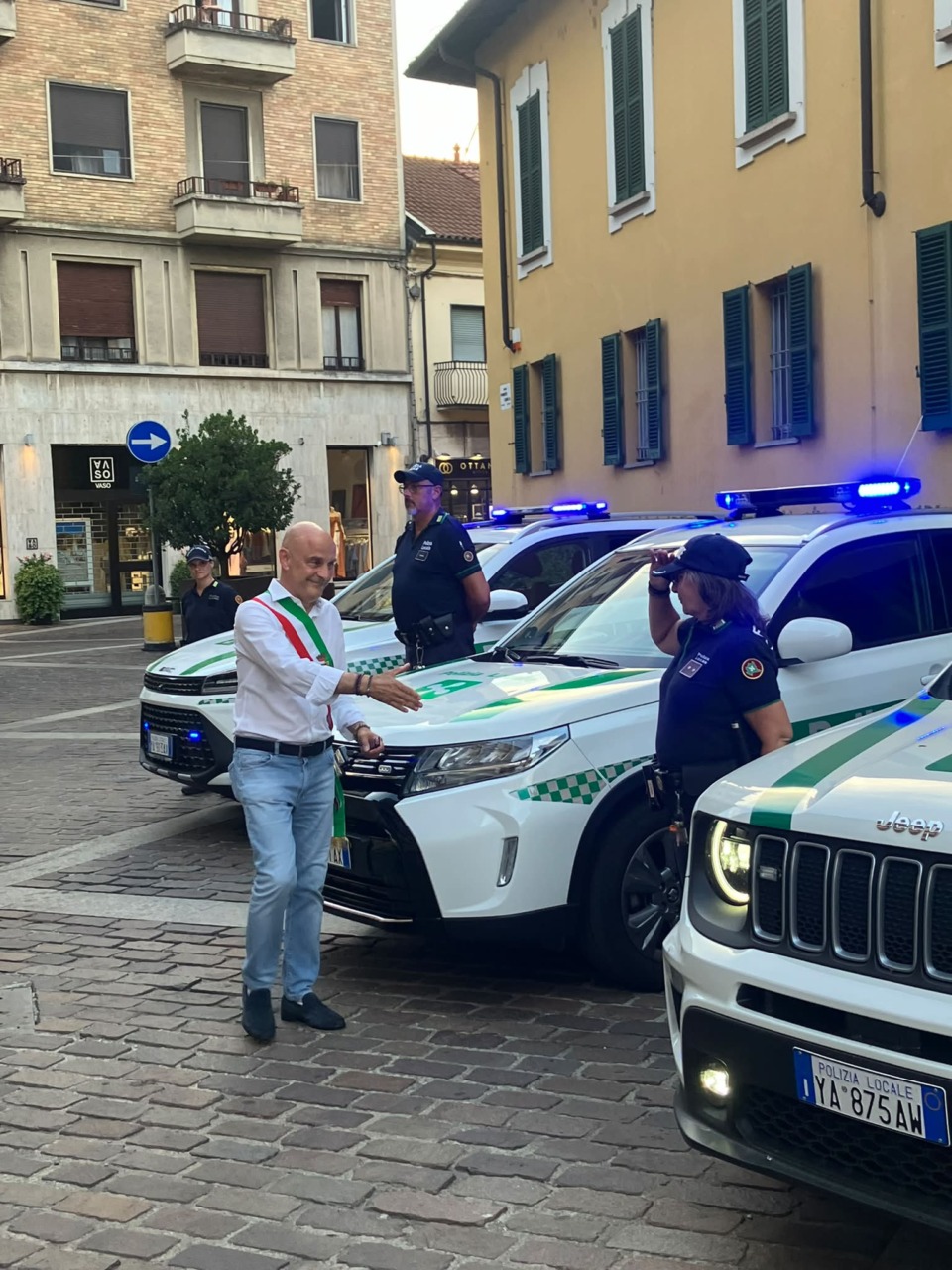 Sirene e un minuto di silenzio per Francesco Imprezzabile: via ai controlli coordinati