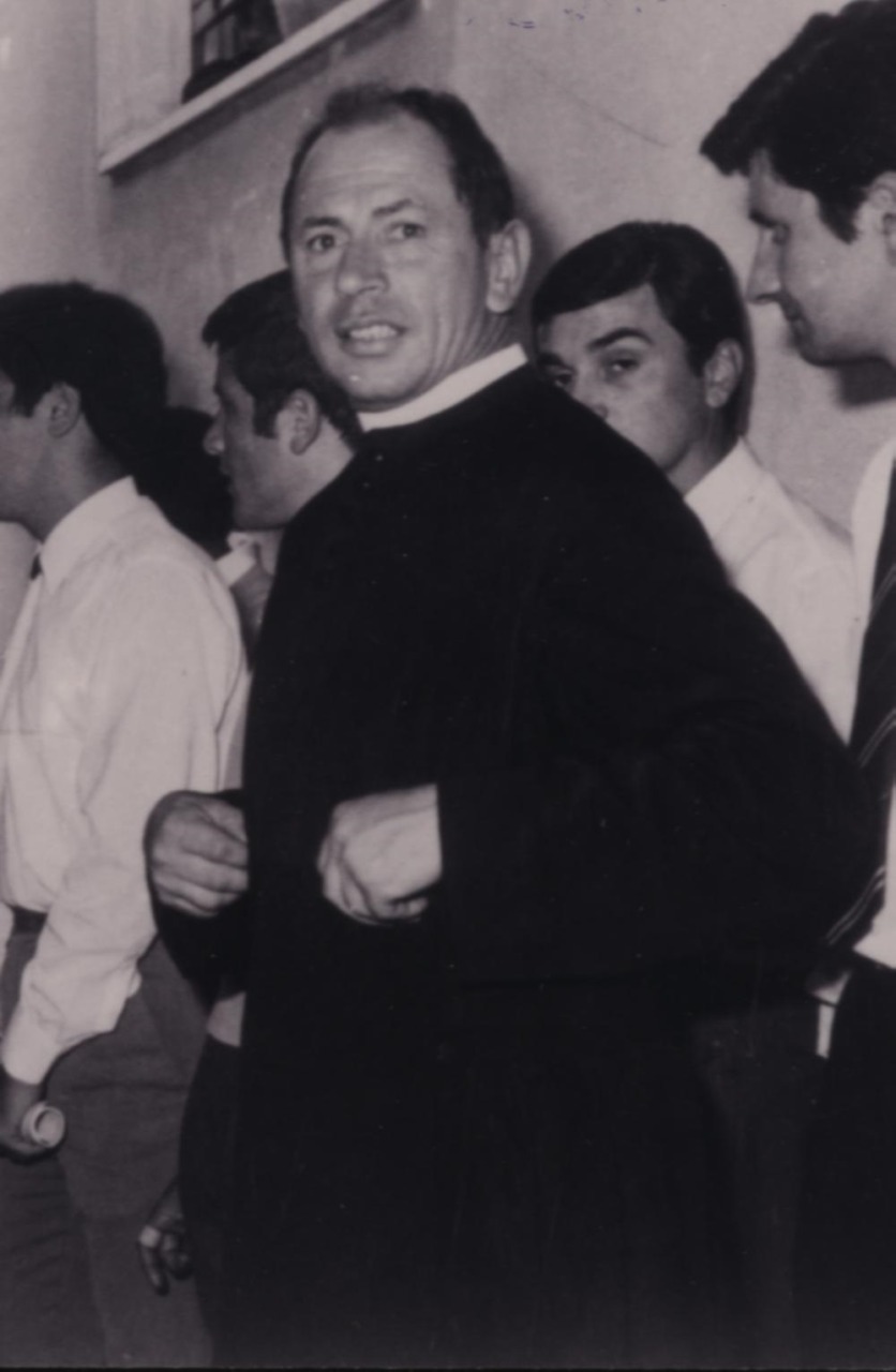 Cornaredo ricorda don Carlo Aresi