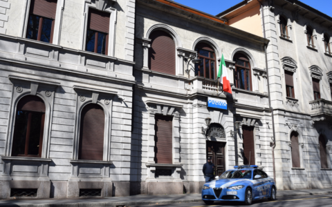 Avevano appena svaligiato una villa: arrestati