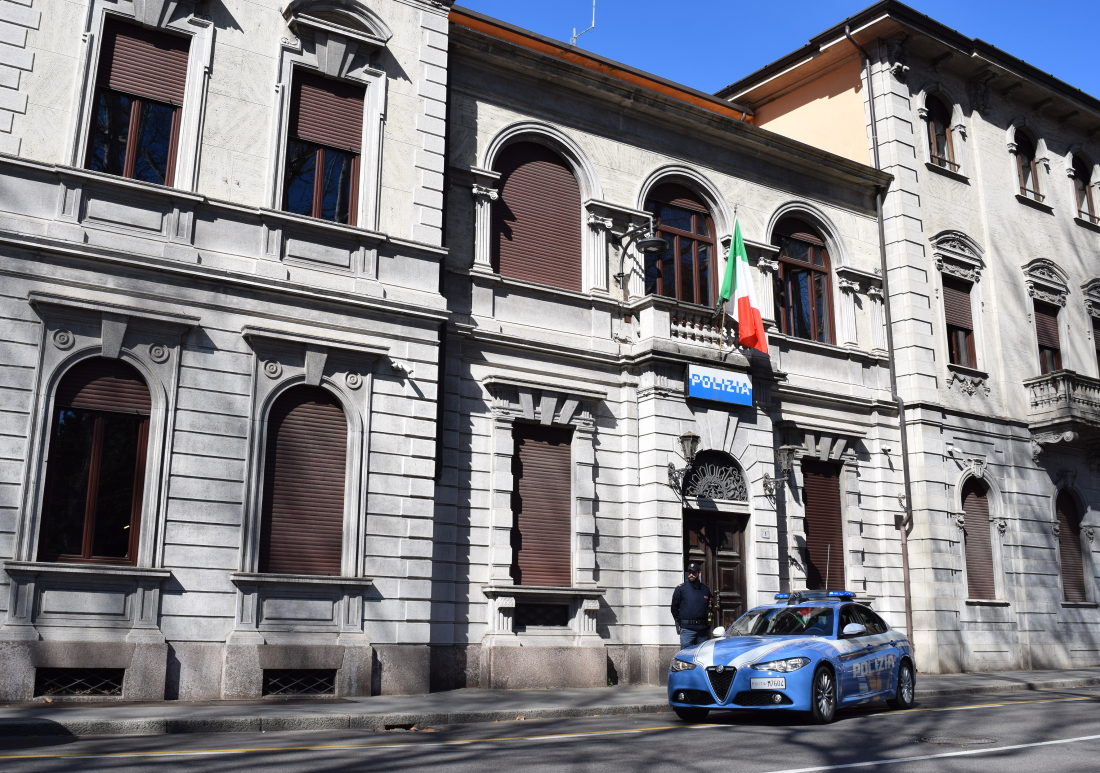 Avevano appena svaligiato una villa: arrestati