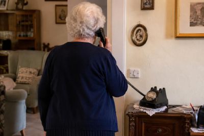 Truffe ai danni di anziani con la tecnica dello “spoofing”, arrestate quattro persone