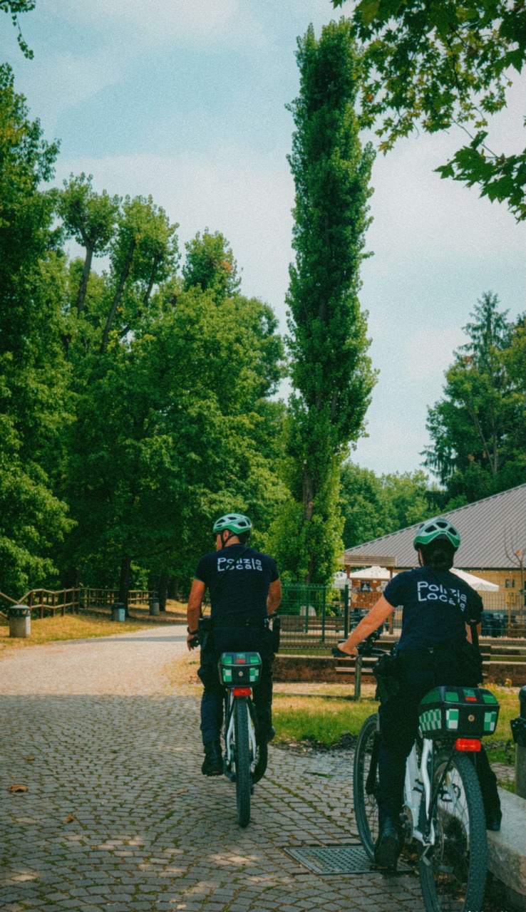 Polizia Locale: agenti in e-bike per parchi e centro città