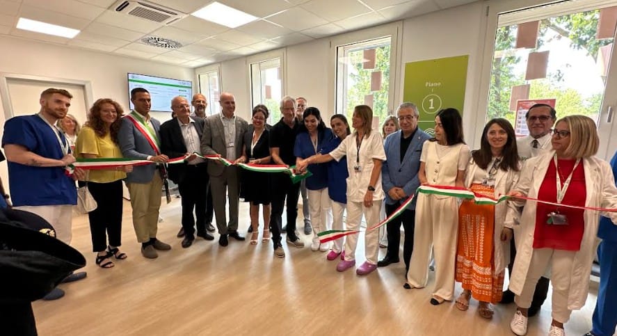 Bertolaso inaugura le nuove Case di comunità: «Ora sono pienamente operative»