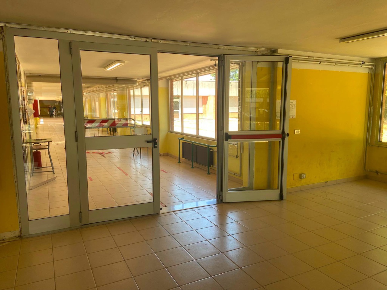 Scuole, avanti con i lavori estivi