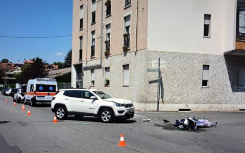 Scontro auto-moto: 17enne in ospedale