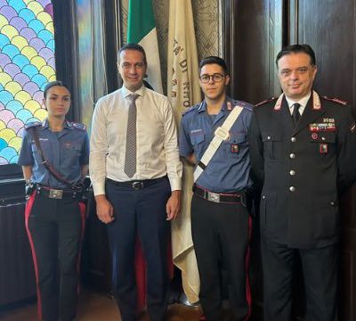 Il benvenuto del Sindaco a due nuovi Carabinieri