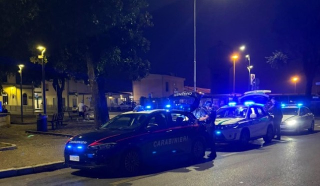 Controlli sul territorio, sequestrati stupefacenti e controllate una trentina di persone