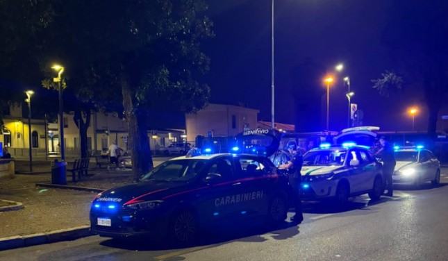 Controlli sul territorio, sequestrati stupefacenti e controllate una trentina di persone