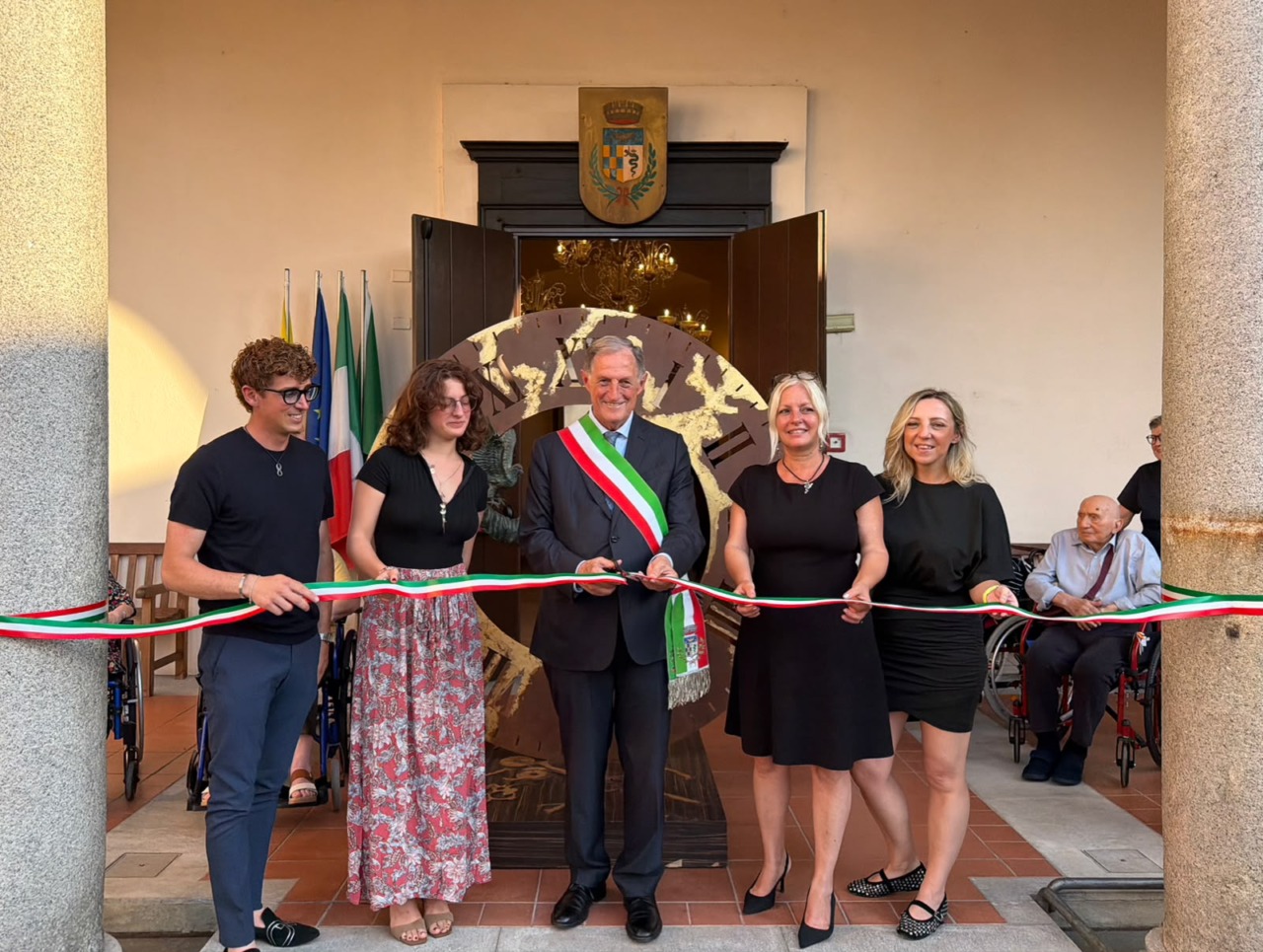 Arconate celebra Silvano Bulgari: inaugurata la mostra a Palazzo Taverna