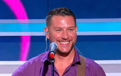 Dalle Scuole Paganini alla tv: Alex Mandelli nella band de La Ruota della Fortuna