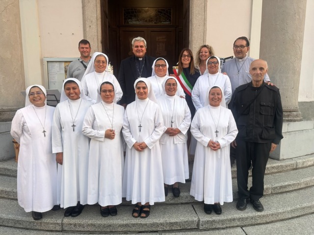 Festa per i 35 anni di presenza delle suore in paese