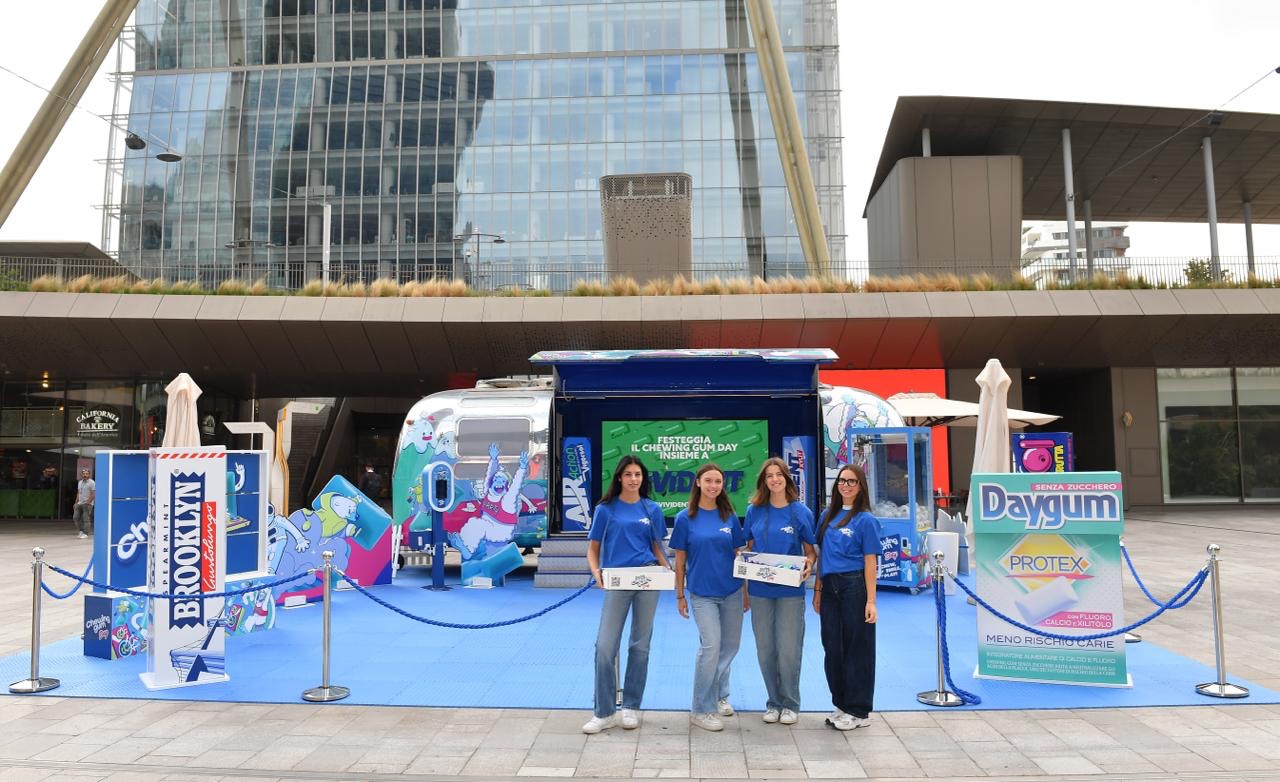A CityLife l’ultima tappa del Chewing Gum Day: giochi, curiosità e gadget gratuiti