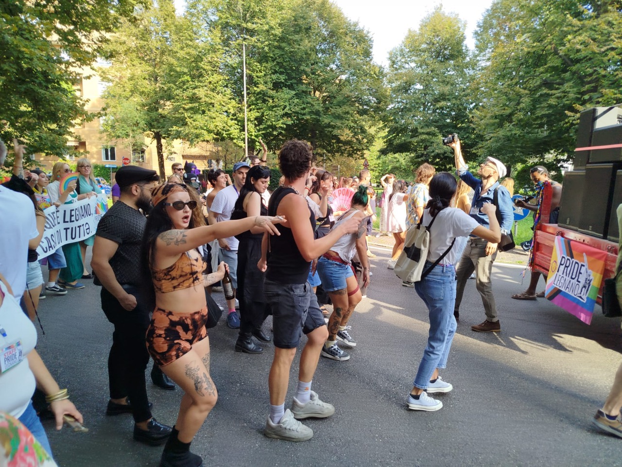 «Legnano casa di tutti»: il Pride porta in piazza 3mila persone