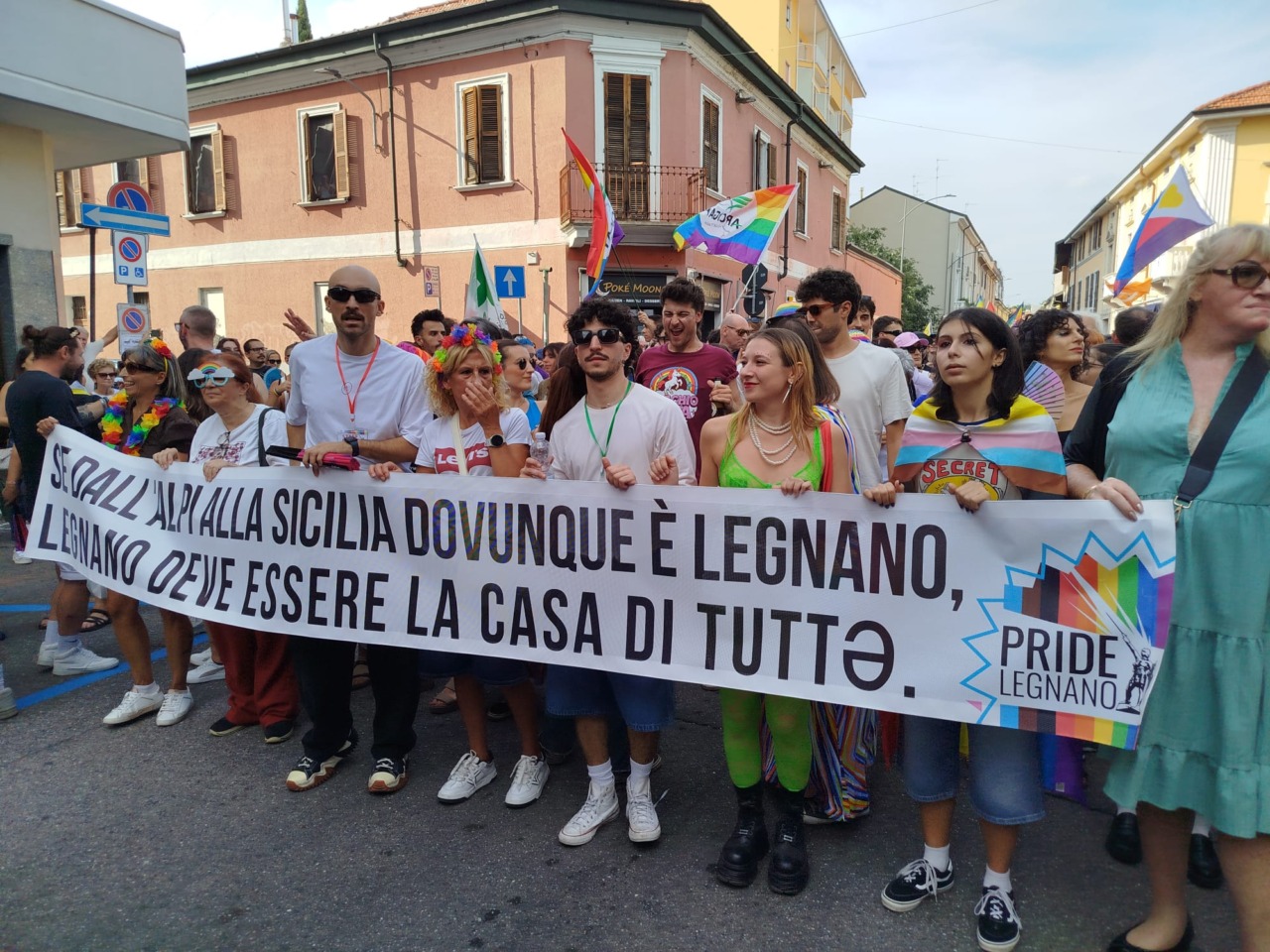 «Legnano casa di tutti»: il Pride porta in piazza 3mila persone