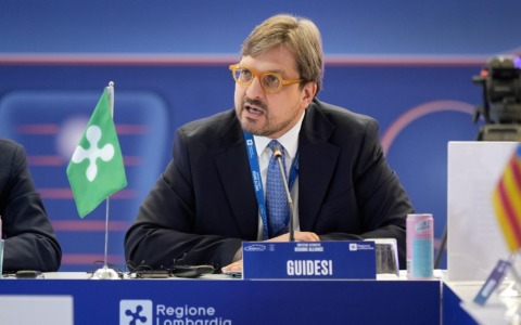 Energia, Guidesi: «Con questi costi la Lombardia rischia di fermarsi»