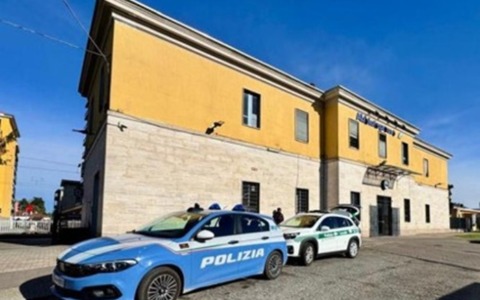 Controlli straordinari alla stazione ferroviaria
