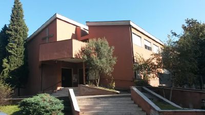 L’ultimo saluto a Anastasia morta a due anni