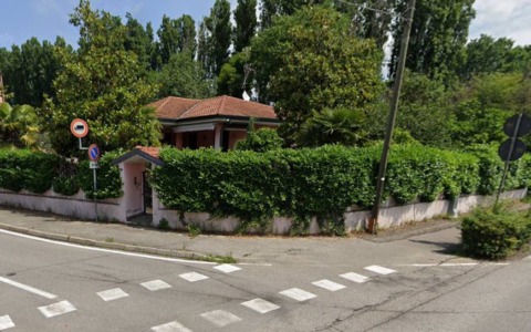 Una cena in strada per dare nuova vita al bene confiscato