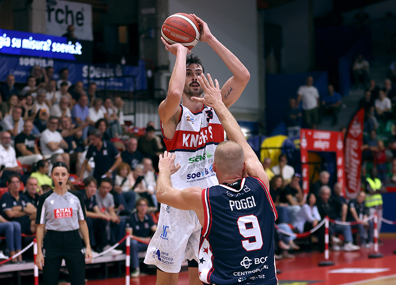 Vittoria in rimonta per i Legnano Knights, Piacenza piegata 71-68