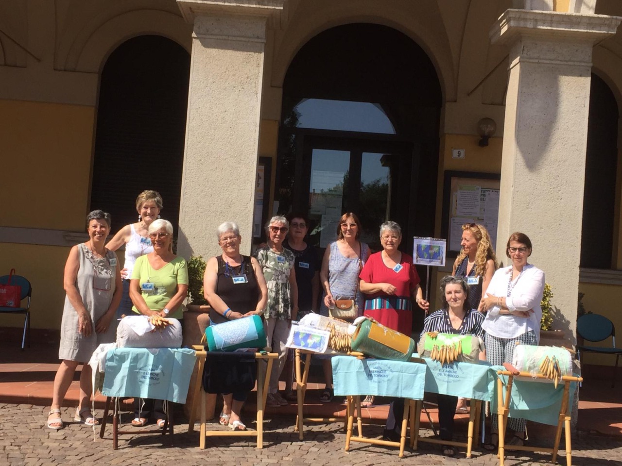 Mirta e le amiche del tombolo, 25 anni di merletti