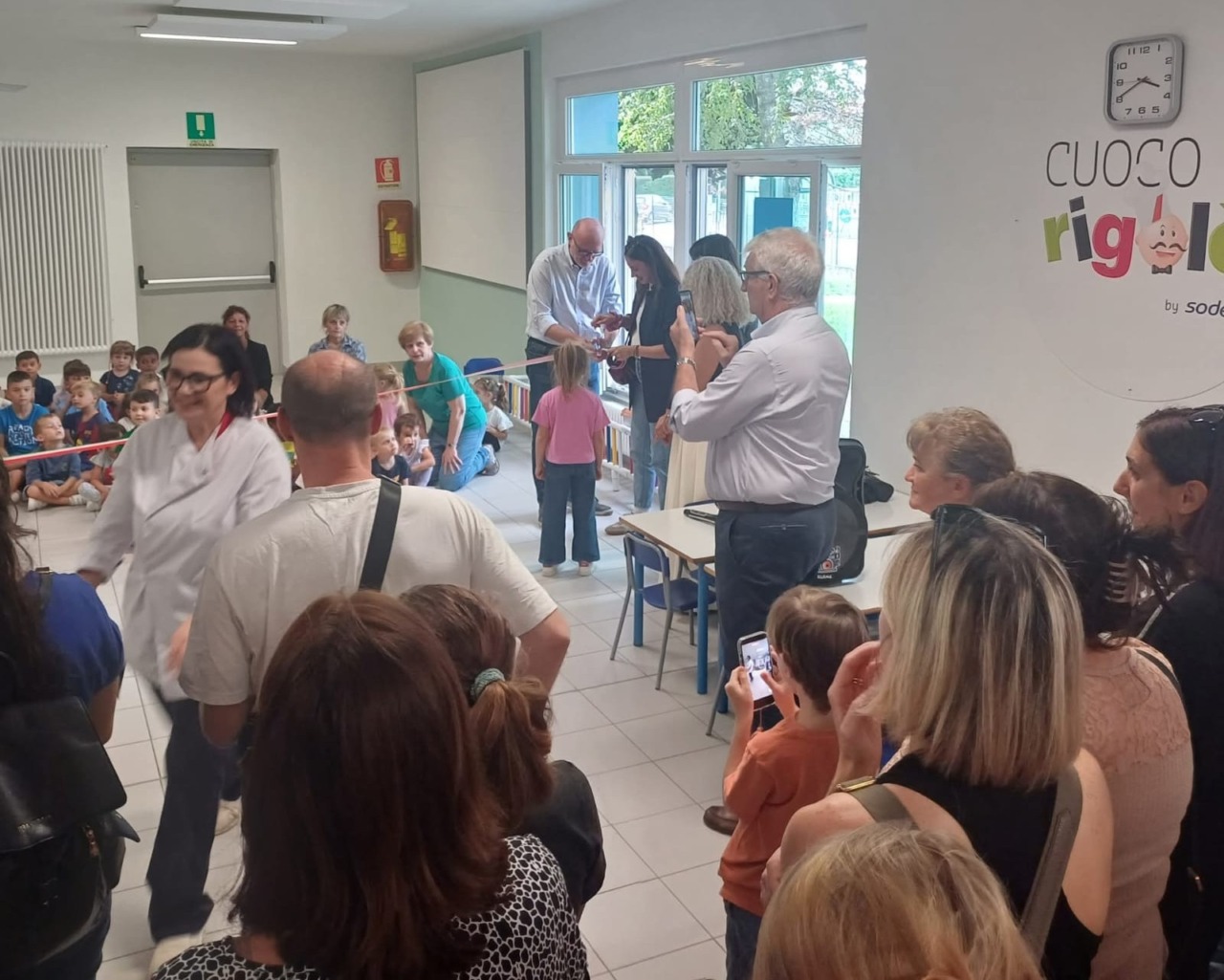 Refettorio della materna: “Un nuovo spazio per i nostri bambini”