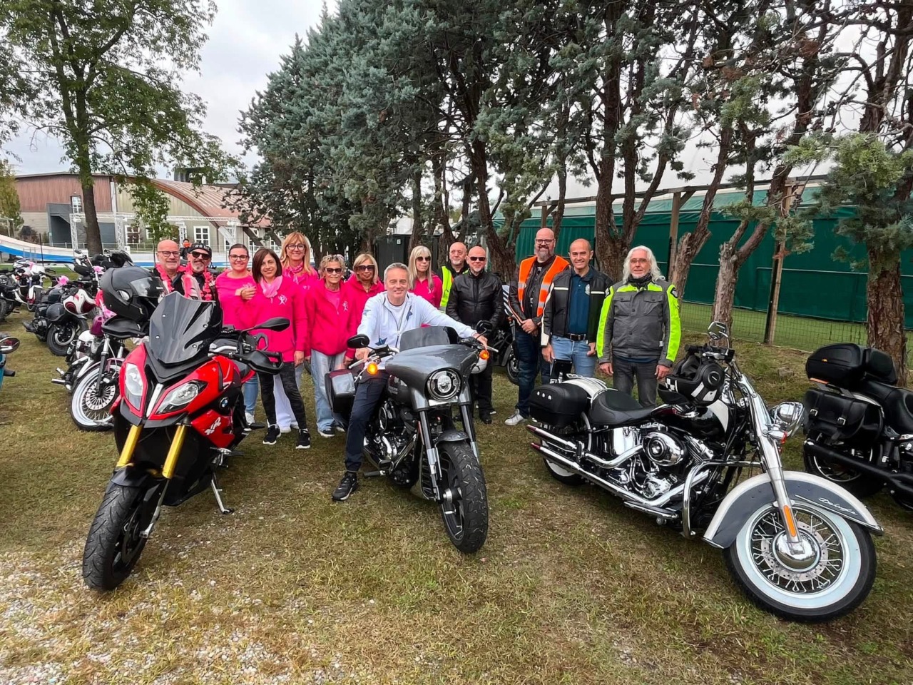 Quaranta “Lady biker” in sella per la prevenzione