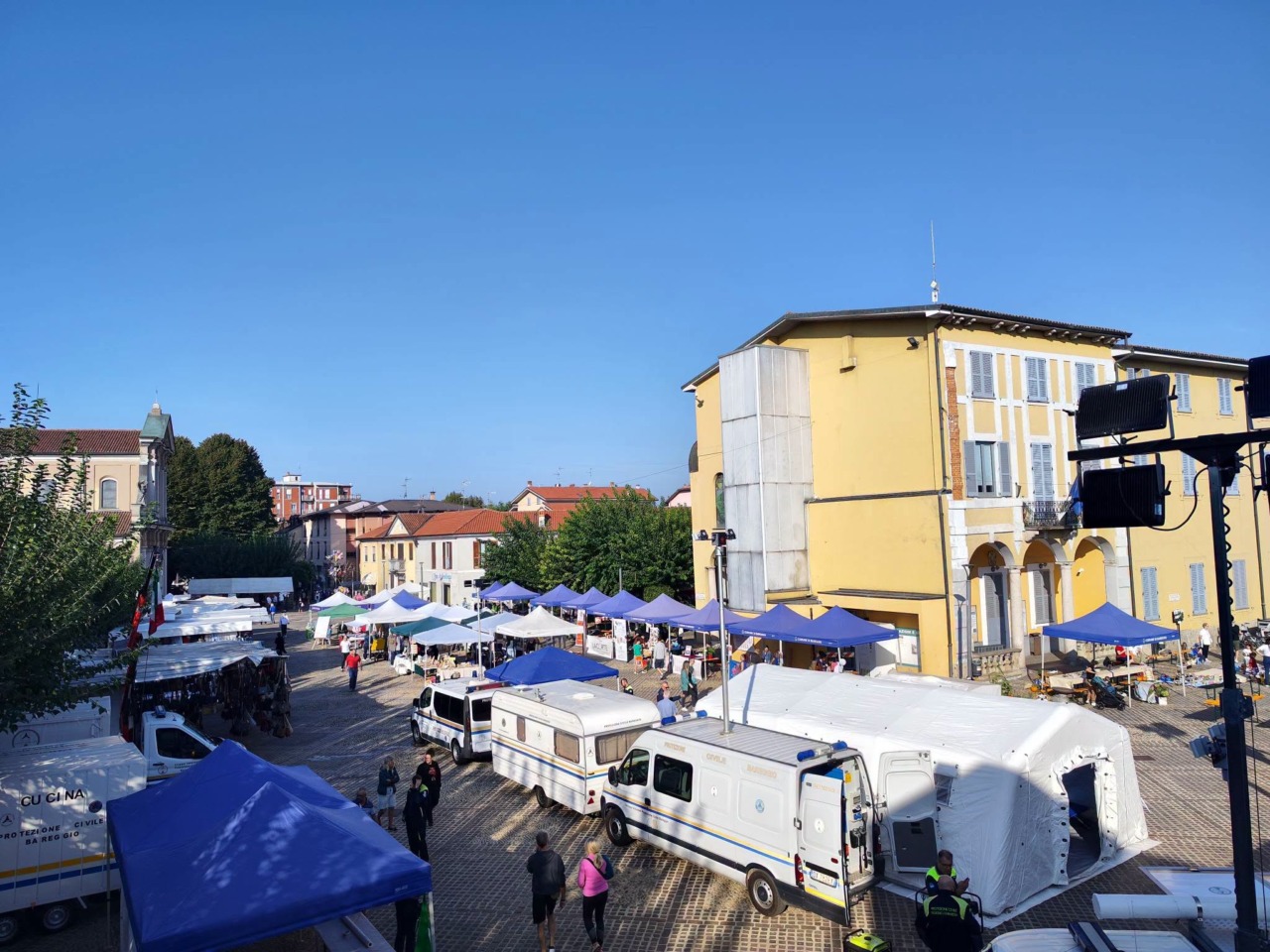 Piazza piena e grande partecipazione per la patronale