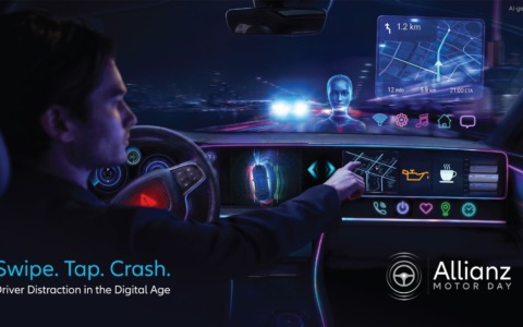 «Un’auto non è uno smartphone»: Allianz richiama l’attenzione sui comandi digitali