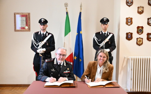 Contrasto alla violenza di genere, rinnovato l’accordo tra l’Ordine lombardo degli Psicologi e l’Arma dei Carabinieri